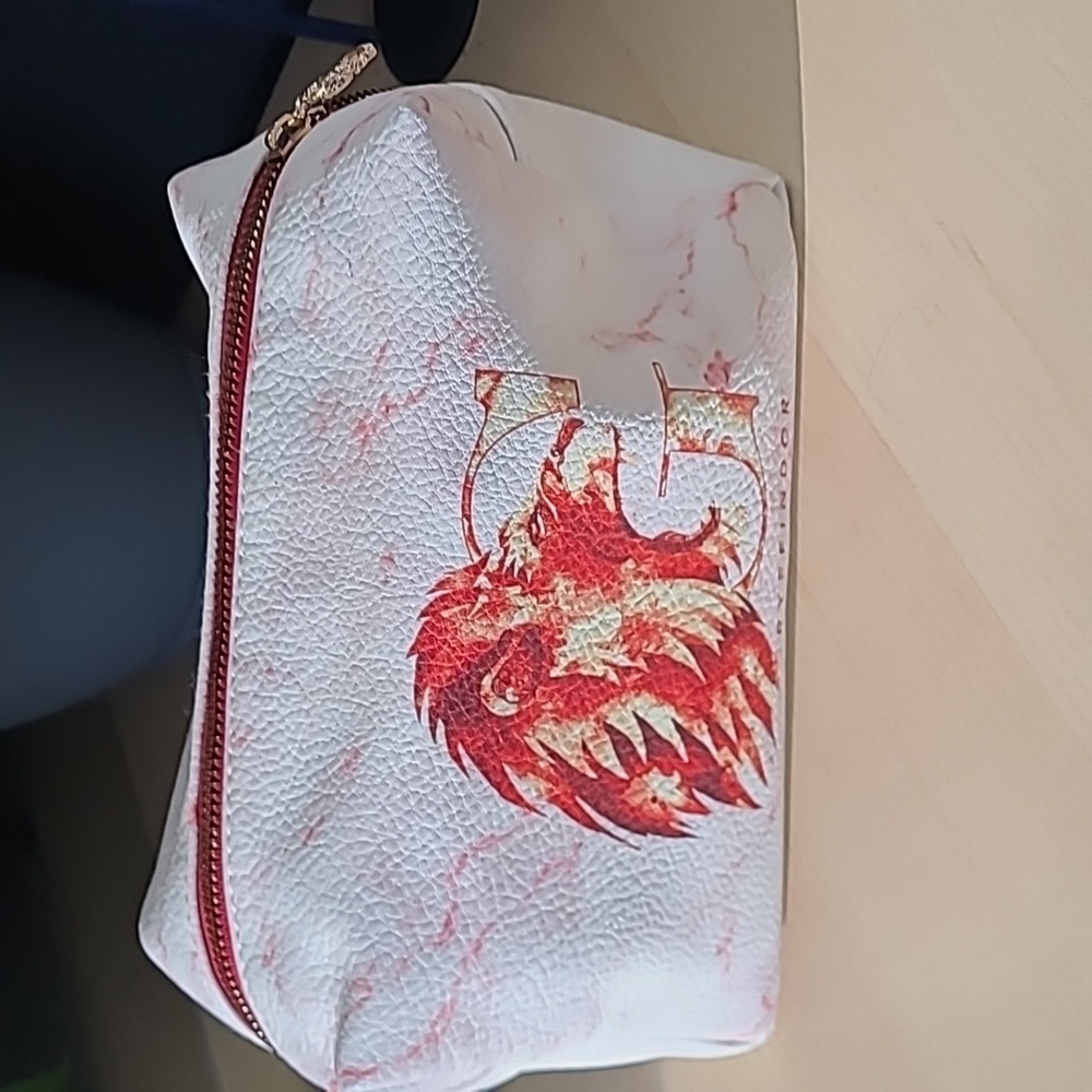 Harry Potter Gryffindor Lion Makeup Bag